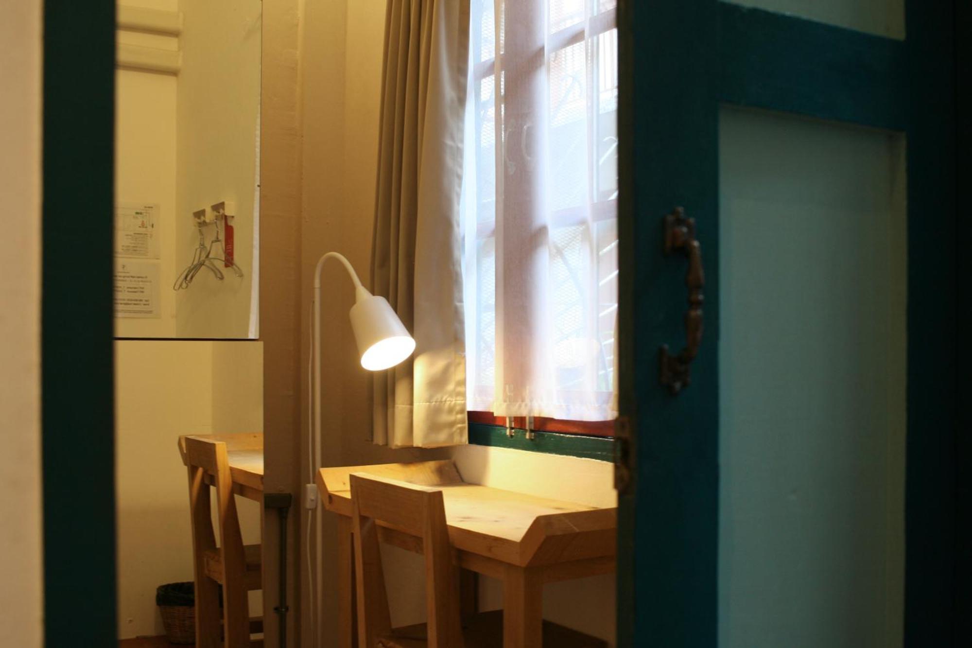 T-Boutique Hostel - Hua Lamphong Bangkok Room photo